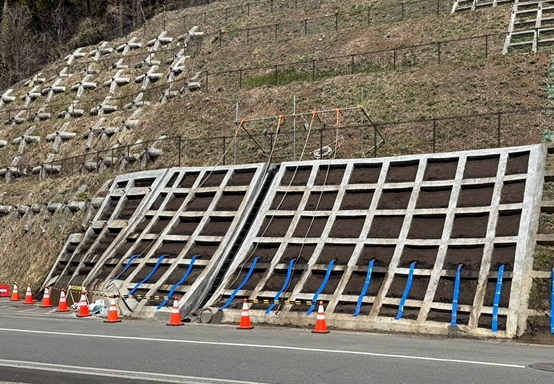 ナカタニ建設 富山 法面工事 事例 施工後